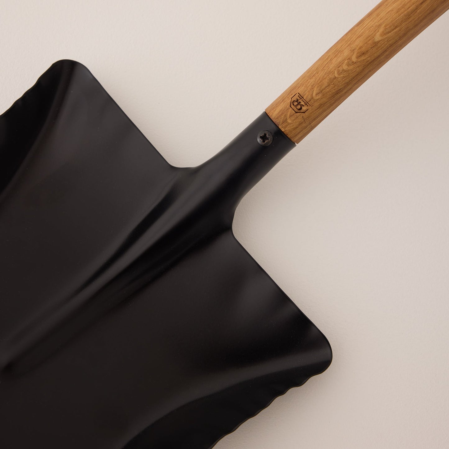 Oak Handle Dustpan