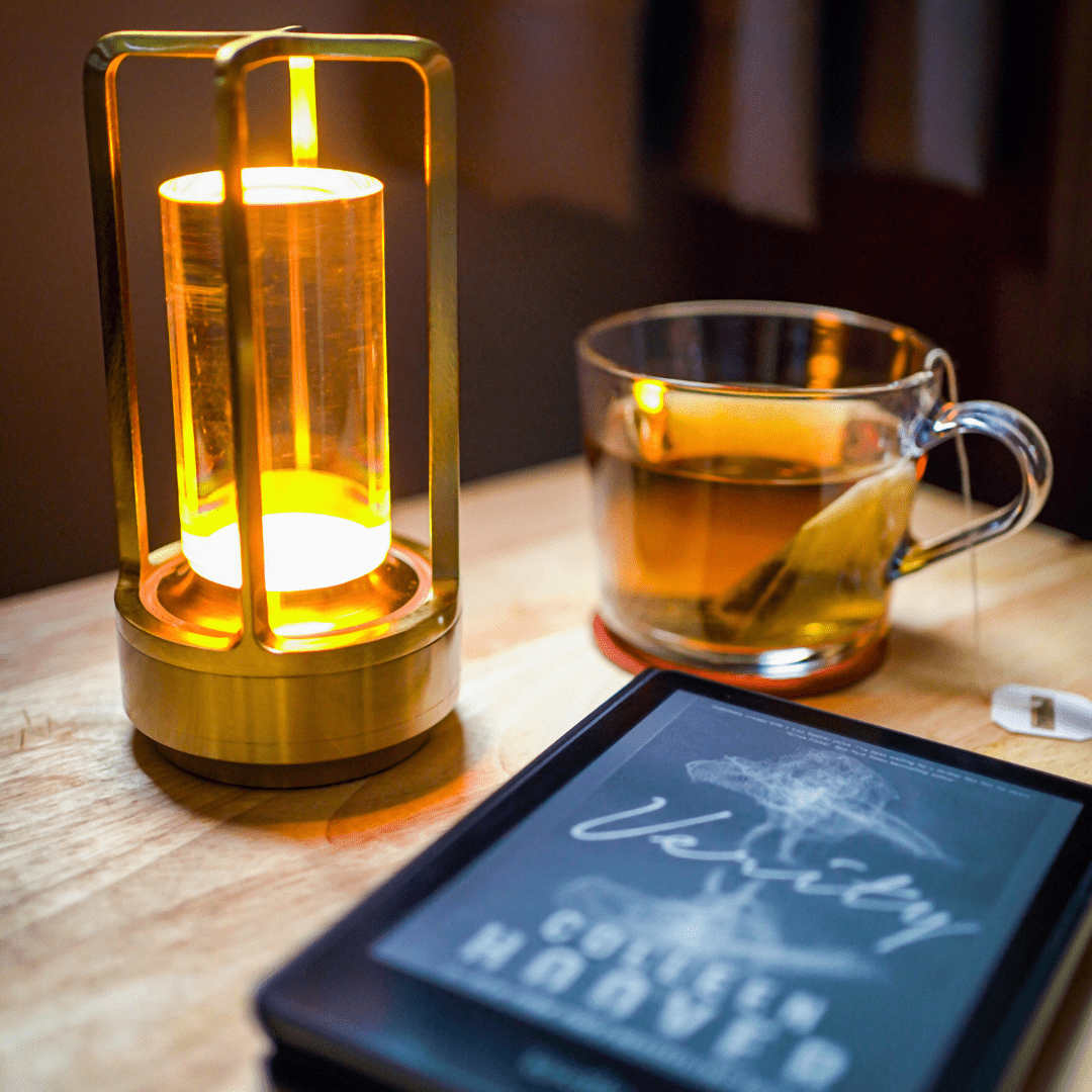 Crystal Lantern – Elegant Decorative Table Light