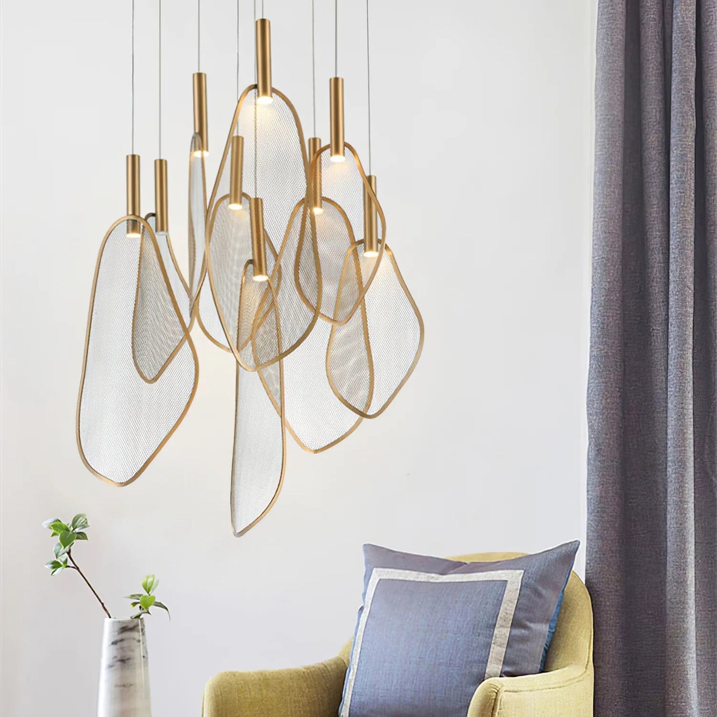 Elegant Pendant Light | Gold Fan-Shaped Design with Ample Illumination | Stylish Kitchen Pendant Lighting for Any Space