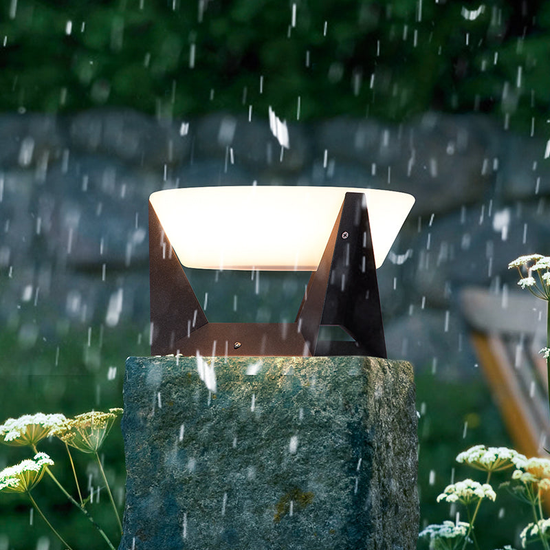 Landinglight | Solar Lights Outdoor with High Efficiency Panels | Waterproof Design for Versatile Ambience