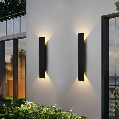 Lysora | Waterproof LED Strip Wall Lamp with Elegant Design | Modern Outdoor Lighting for Sophisticated Spaces