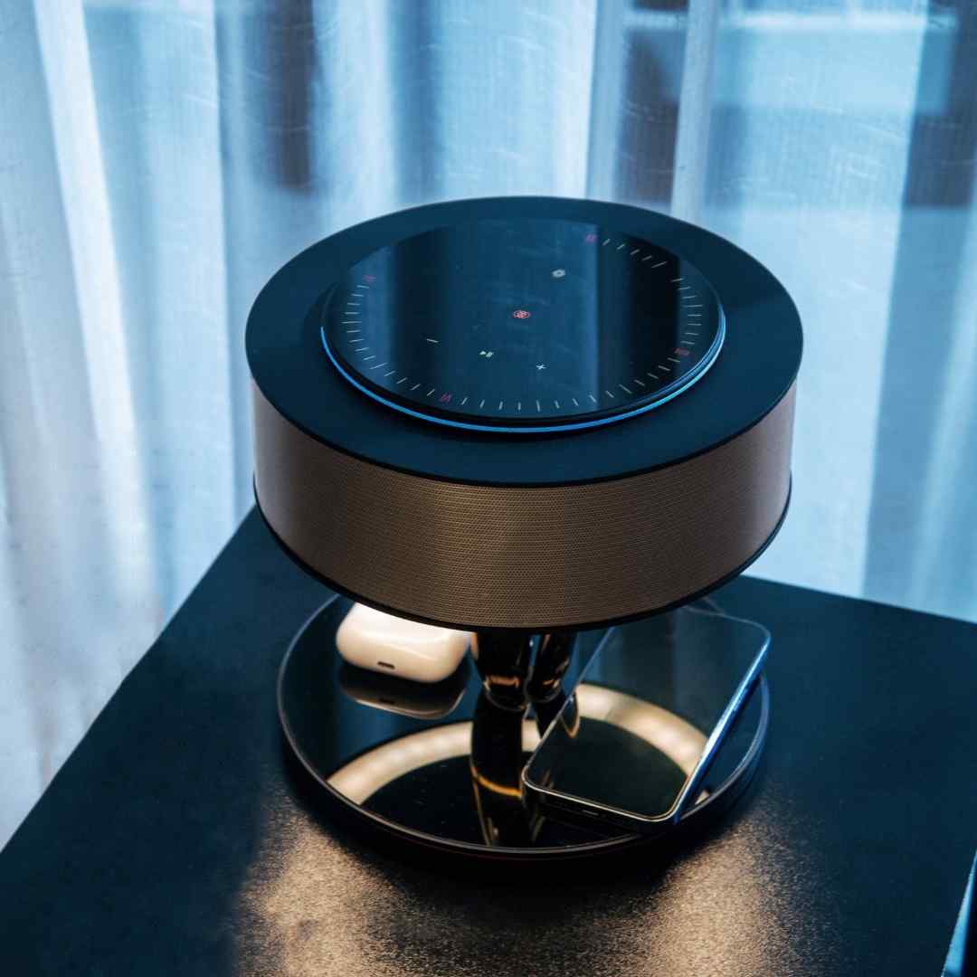 Modern Black Lamp | Wireless Charging & Bluetooth Speakers | Adjustable Brightness for Ultimate Convenience