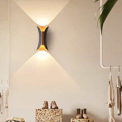 Modern Waterproof Curved LED Wall Sconce Light with Dual-Directional Projection | For Stylish Outdoor Spaces