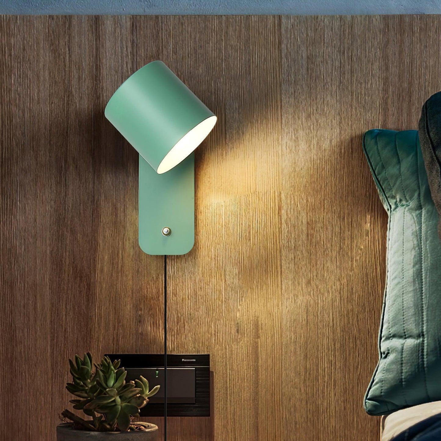 Modern Cylinder Wall Sconce Lighting with Minimalist Design | Elegant Wall Lamp for Contemporary Spaces