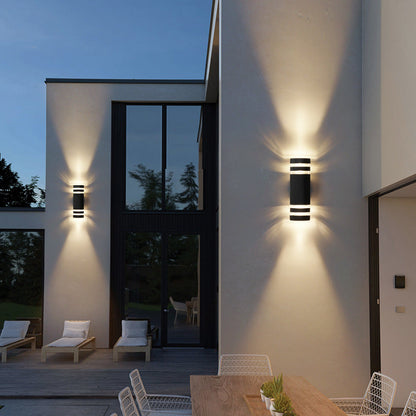 2-way Outdoor Wall Light