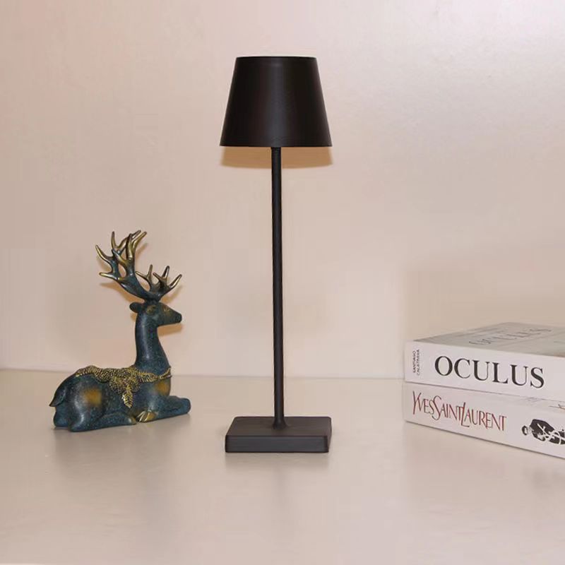 Dimmable LED Table Lamp For Bar or Restaurant Bulk