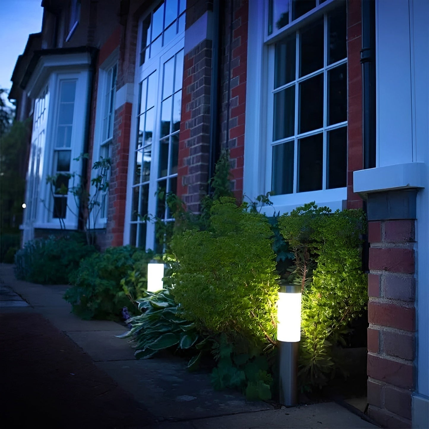 SolarShimmer | Solar Lights Outdoor with Intelligent Sensor | Weatherproof Landscape Lighting for Effortless Illumination