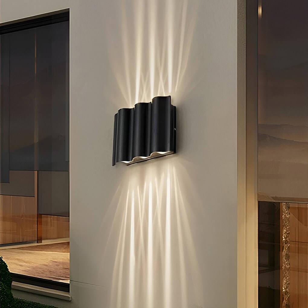 Stylish Outdoor Wall Light | Up-Down LED Fixture with Wavy Design | Modern Sconce for Enhanced Illumination