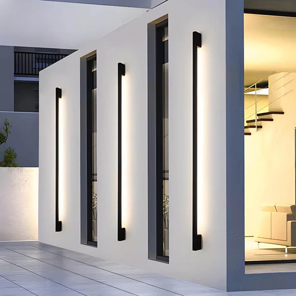 Vionra | Solar Outdoor Wall Lamp with Modern Design & LED Light | Eco-Friendly Illumination for Elegant Exteriors