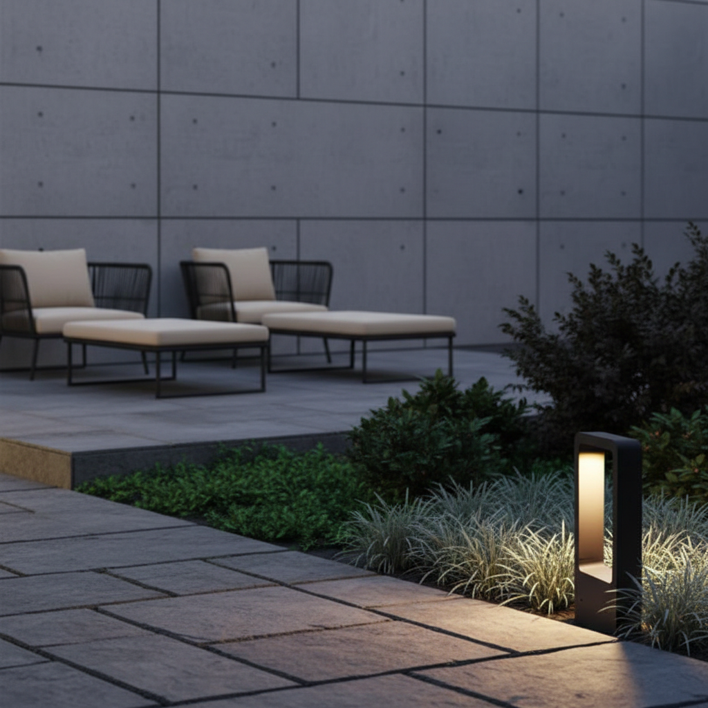 TerraLuxe | Outdoor Light for Gardens with Robust Aluminum Design | Elegant Illumination for Pathways and Driveways